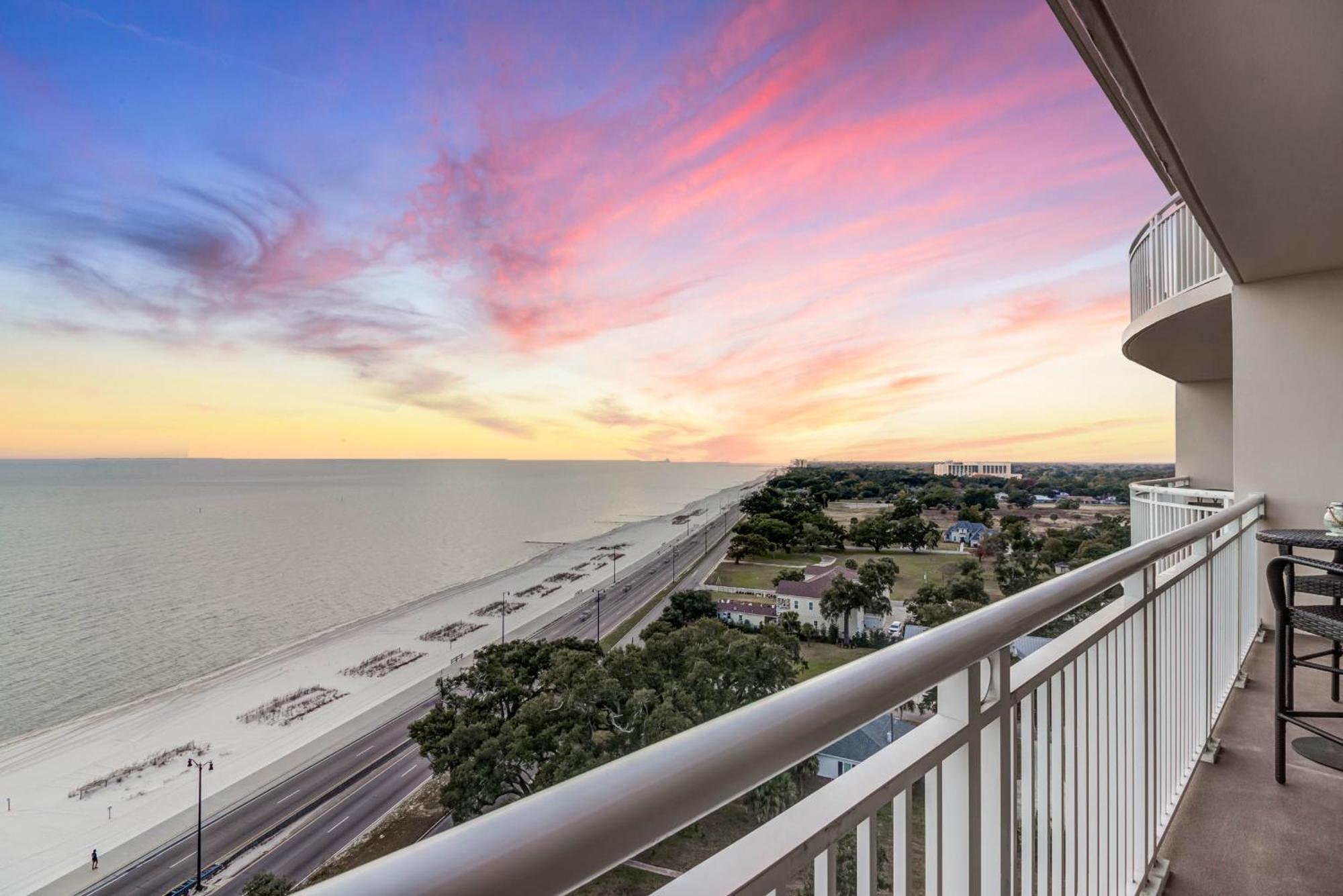 Gorgeous Oceanview 3Br Luxury Condo - Latitude กัลฟ์พอร์ต ภายนอก รูปภาพ